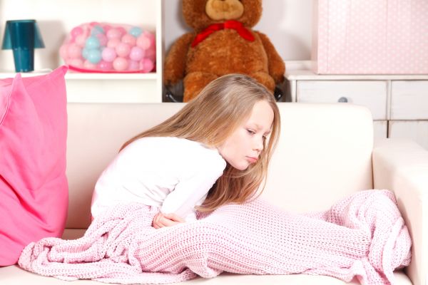 Γιατί πονάει το στομάχι του παιδιού; | imommy.gr