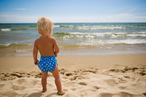 Οι 5 λόγοι που τα παιδιά λατρεύουν τη θάλασσα | imommy.gr