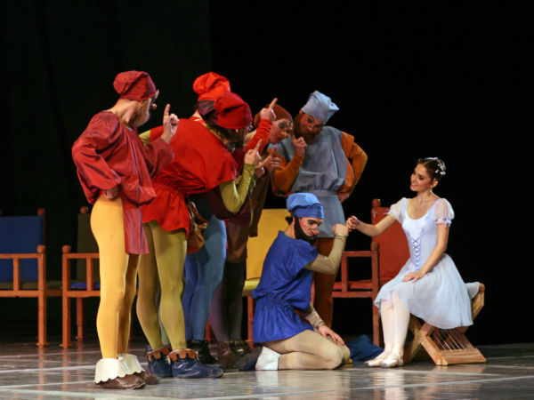 «Η χιονάτη και οι 7 νάνοι» | imommy.gr