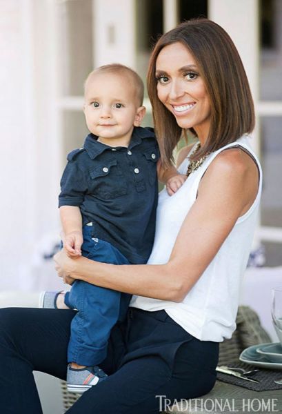 Η Τζουλιάνα Ράνσικ και ο γιος της μας υποδέχονται στο σπίτι τους στο L.A. | imommy.gr