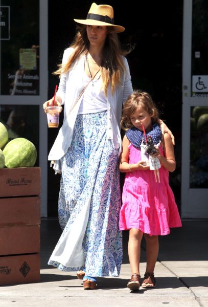 Τζέσικα Άλμπα: «Έτσι (προσπαθώ να) κάνω τις κόρες μου να με ακούνε» | imommy.gr