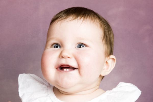 Απολαυστικό βίντεο: Μωρά που ξεκαρδίζονται στα γέλια! | imommy.gr