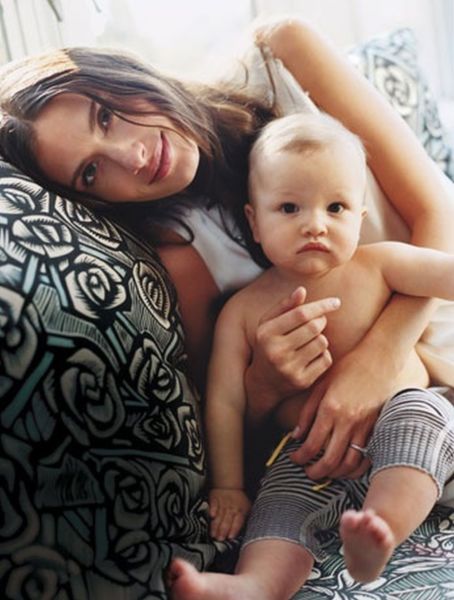 10 έξυπνα μυστικά ομορφιάς για να δείχνουμε φρέσκες το πρωί! | imommy.gr