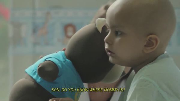 Γνωρίζοντας τον ELO: Ένα συγκινητικό βίντεο για τα παιδιά που παλεύουν με τον καρκίνο | imommy.gr