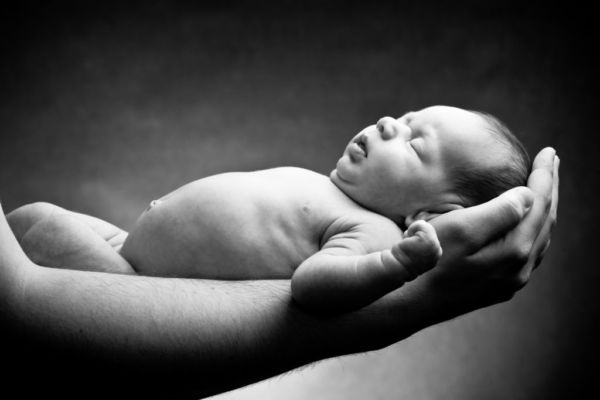 Η σωματική επαφή ό,τι καλύτερο για τα πρόωρα μωρά! | imommy.gr