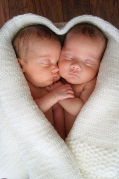 Κι όμως, τα μωρά γεννιούνται όμοια σε όλον τον πλανήτη! | imommy.gr