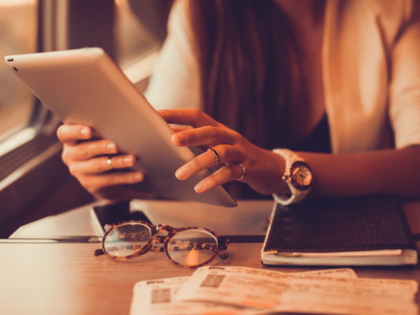 Tablet: απειλή για τον αυχένα | imommy.gr