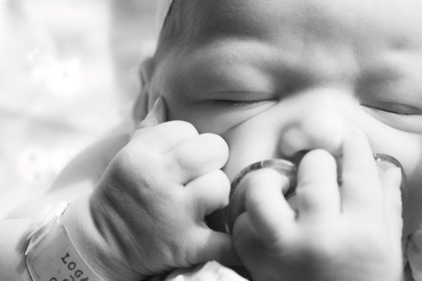 Εικόνες: Πώς να φωτογραφίσετε τον πρώτο χρόνο του μωρού σας | imommy.gr