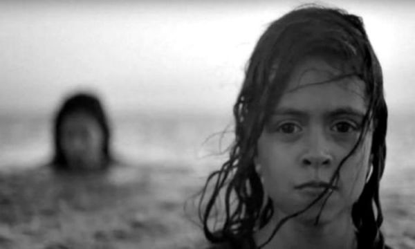 «Θάλασσα»: Το συγκλονιστικό βίντεο του ΟΗΕ για τους πρόσφυγες στην Ελλάδα | imommy.gr