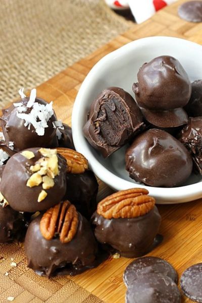 Λαχταριστά σπιτικά σοκολατάκια με 3 μόνο υλικά! | imommy.gr