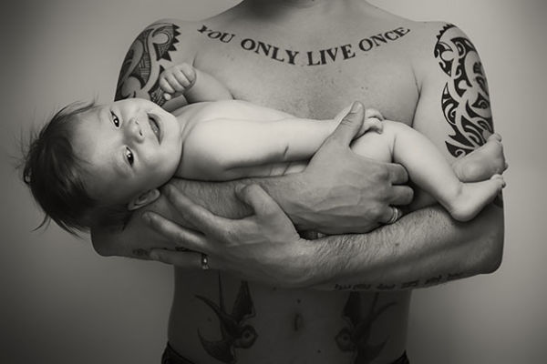 Εικόνες: Υπέροχοι μπαμπάδες με τατουάζ! | imommy.gr