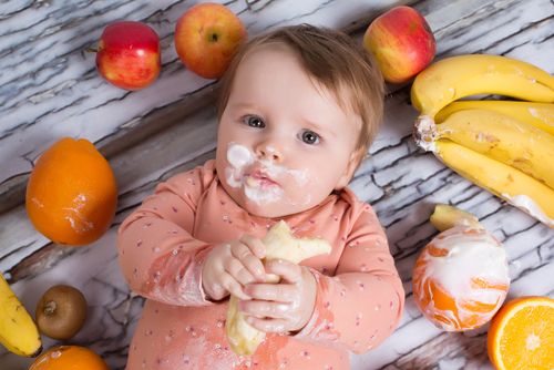Φρούτα: Ποια να επιλέξω τώρα που το μωρό μου έγινε 6 μηνών; | imommy.gr