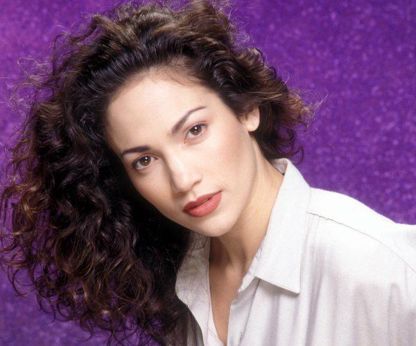 Flashback: Πώς ήταν οι διάσημοι στη δεκαετία του ’90; | imommy.gr