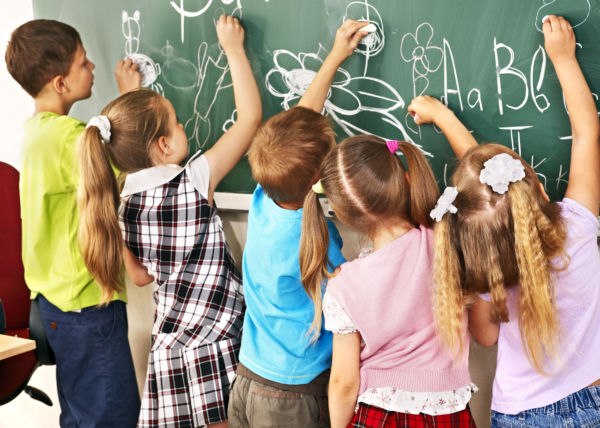 Καθαροί ζούμε στο σχολείο: Η KLINEX φροντίζει για την πρόοδο των παιδιών μας | imommy.gr