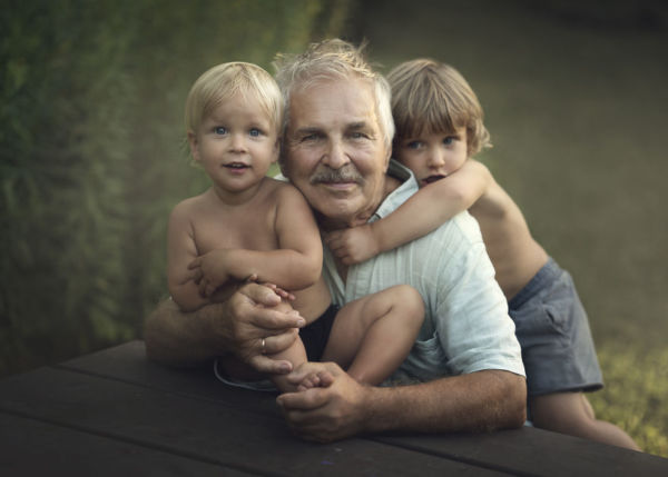 Φωτογραφίες: Το συναισθηματικό δέσιμο των εγγονιών με τους παππούδες τους! | imommy.gr