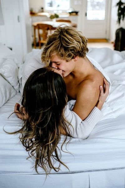 7 πράγματα που θέλουν οι γυναίκες στο κρεβάτι | imommy.gr