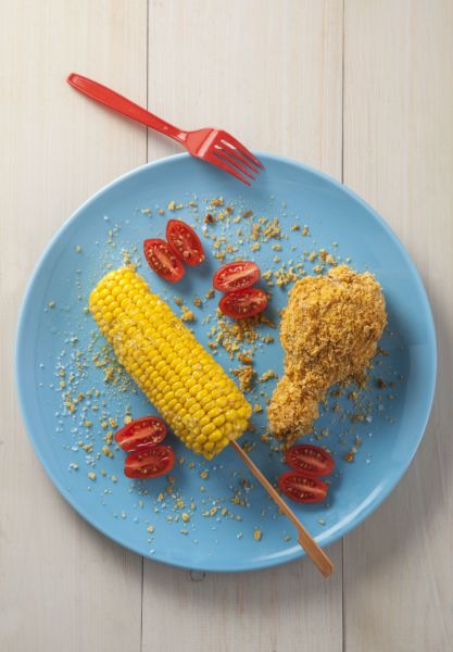 Mπουτάκια κοτόπουλου παναρισμένα σε κορν φλέικς | imommy.gr