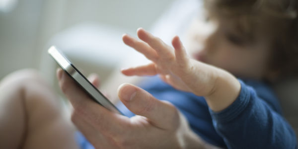 Τα smartphones επηρεάζουν την ψυχική υγεία των παιδιών! | imommy.gr