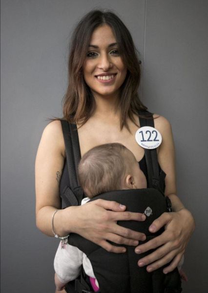 Η υποψήφια Μις Ιταλία, που έλαβε μέρος στα Καλλιστεία με το μωρό της | imommy.gr