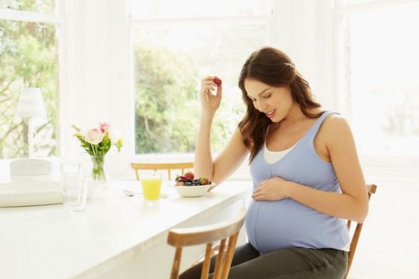 Είσαι έγκυος; Αυτή είναι η ιδανική διατροφή για εσένα | imommy.gr