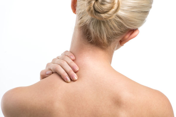 Ανακουφίστε τον πόνο στη μέση και τον αυχένα με απλές ασκήσεις γιόγκα | imommy.gr