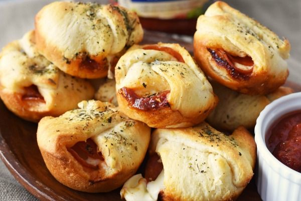Πιτσάκια με πεπερόνι και τυρί | imommy.gr