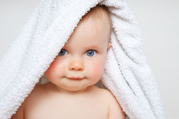 Όταν το μωρό φοβάται να κάνει μπάνιο | imommy.gr