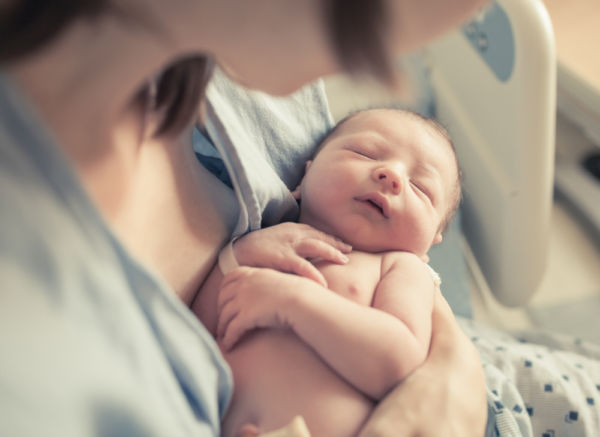 Τι συμβαίνει στο μωρό αμέσως μετά τον τοκετό | imommy.gr