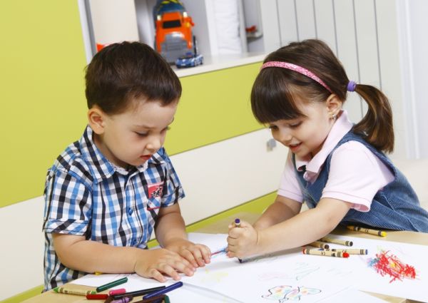 Εκτός παιδικών σταθμών 35.000 παιδιά- Απεγνωσμένοι οι γονείς | imommy.gr