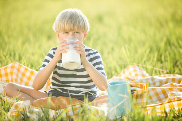 Οι βασικές απορίες σας για το γάλα του παιδιού | imommy.gr