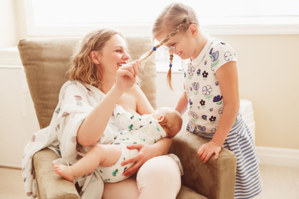 Ο θηλασμός αυξάνει την πιθανότητα για τρία ή περισσότερα παιδιά | imommy.gr