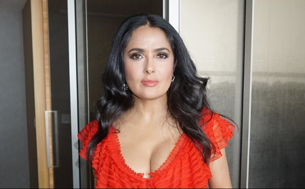 Σάλμα Χάγιεκ: Άφησε την κόρη της να την κουρέψει! [βίντεο] | imommy.gr