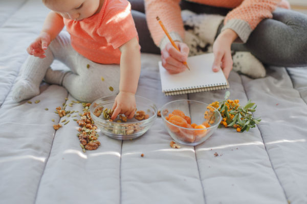 Πότε και πώς θα δώσετε ξηρούς καρπούς στο παιδί | imommy.gr