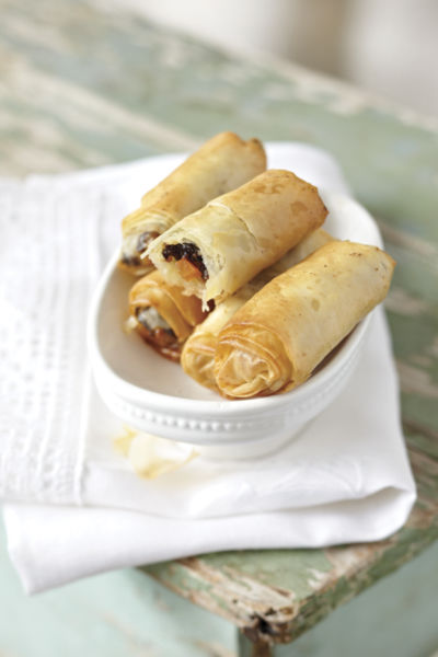 Μπουρεκάκια με ξερά φρούτα | imommy.gr