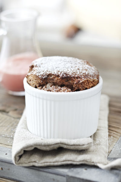 Σουφλέ σοκολάτα με φράουλες | imommy.gr