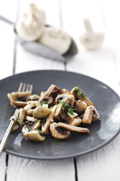Μανιτάρια κρασάτα με μαϊντανό και σκόρδο | imommy.gr