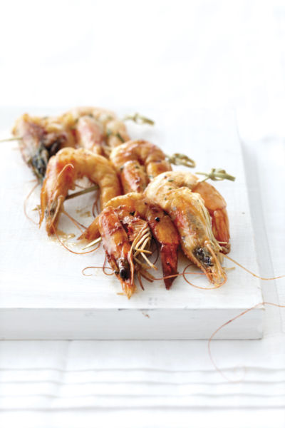 Γαρίδες σουβλάκι με λάιμ και μέλι | imommy.gr