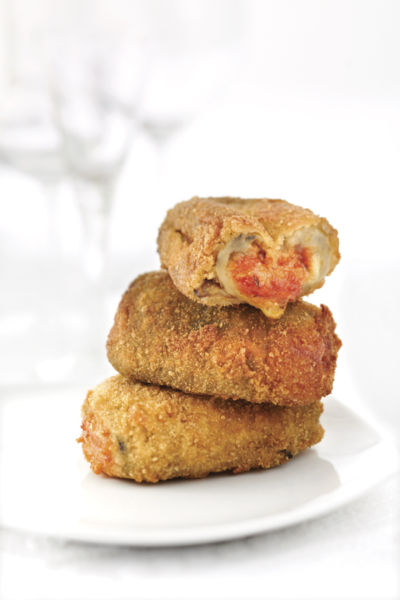 Μπουρεκάκια με μελιτζάνα και παρμεζάνα | imommy.gr