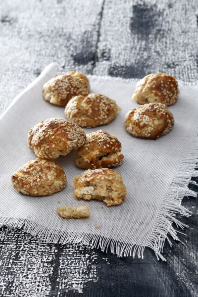 Εύκολα τυροπιτάκια χωρίς φύλλο | imommy.gr