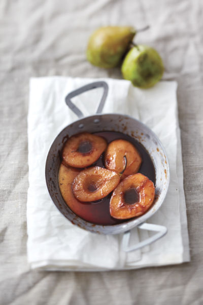 Αχλάδια στο φούρνο | imommy.gr