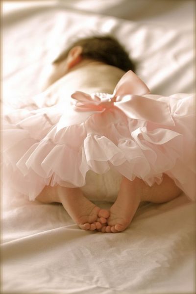 Τα βασικά στάδια της ανάπτυξης του μωρού | imommy.gr