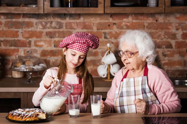 Τι να κάνετε όταν η γιαγιά ταΐζει ανθυγιεινά το παιδί | imommy.gr