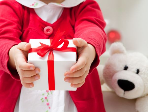 Πώς θα μάθει να εκτιμάει τα δώρα; | imommy.gr