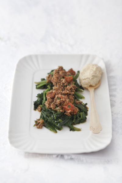 Σπανάκι με κιμά και γιαούρτι | imommy.gr