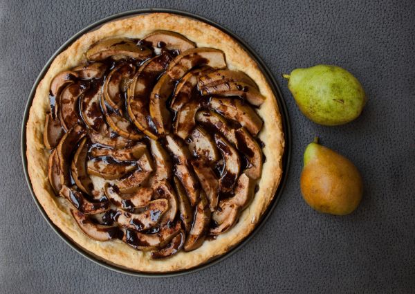 Σοκολατένια τάρτα με αχλάδια | imommy.gr