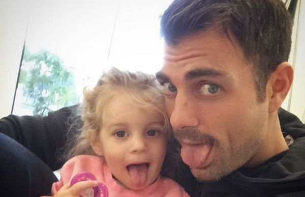 Στέλιος Χανταμπάκης: Η γλυκιά φωτογραφία με την κόρη του, Μαλένα | imommy.gr
