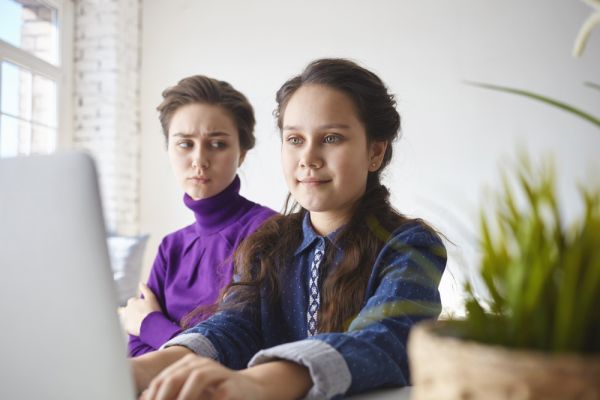 Η ιδιωτικότητα και η εμπιστοσύνη στους εφήβους | imommy.gr