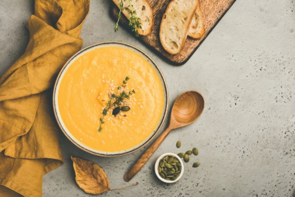 Φτιάξτε κρεμώδη πατατόσουπα με τυρί | imommy.gr