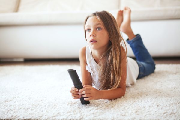 Οι τρόποι που θα μειώσουν την τηλεόραση για το παιδί | imommy.gr