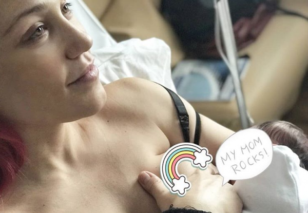 Πηνελόπη Αναστασοπούλου: Το δυνατό μήνυμα που στέλνει σε όλες τις μαμάδες | imommy.gr